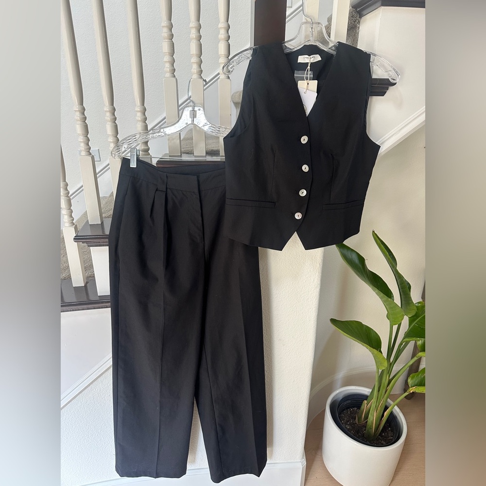 NWT Commense Vest with Trousers , Size S